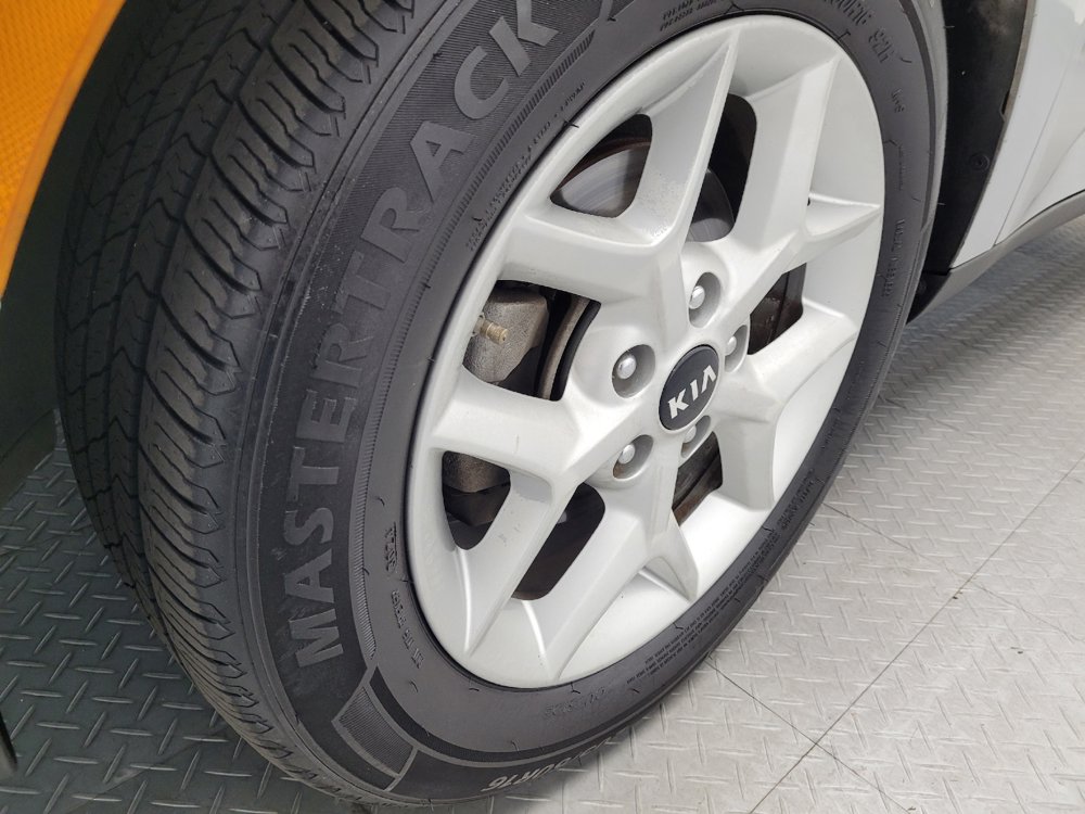 Used 2020 Kia Soul S FWD image 31