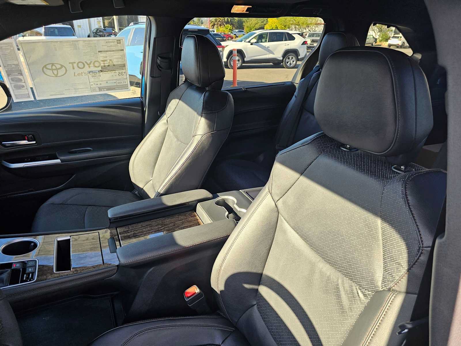 New 2026 Toyota Sienna Platinum AWD/4WD image 23