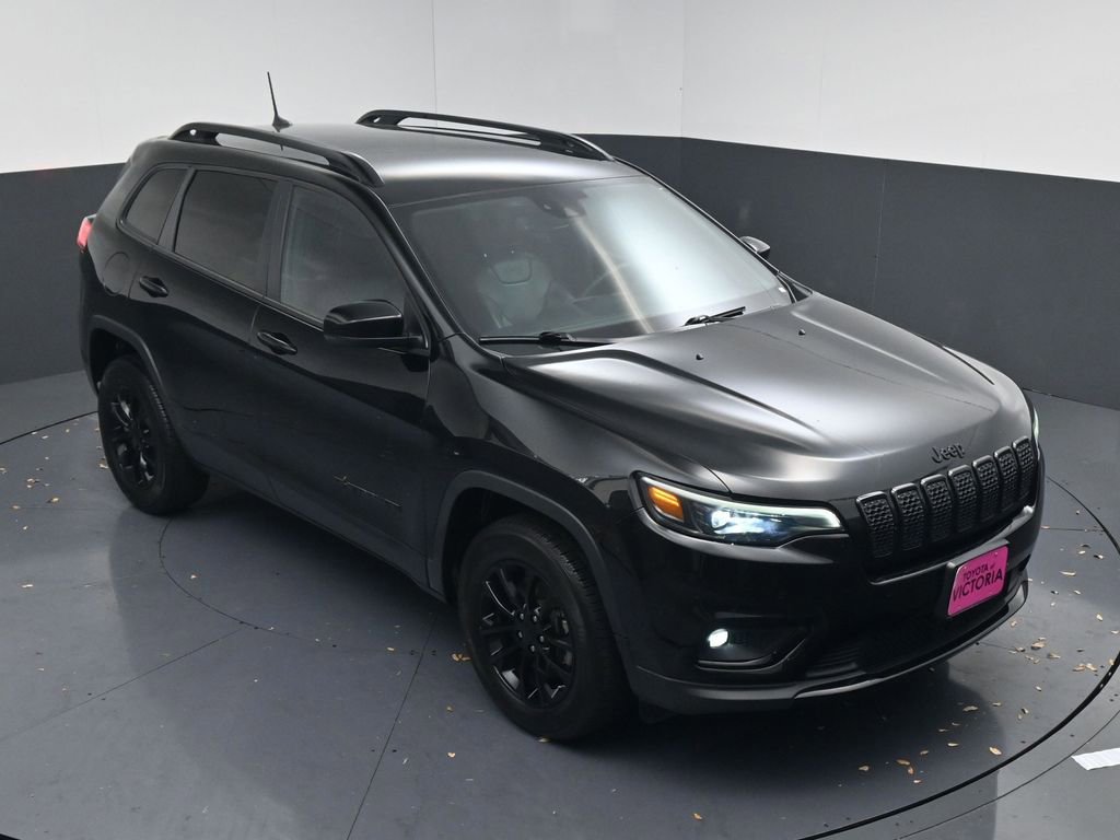 Used 2023 Jeep Cherokee Altitude Lux image 11