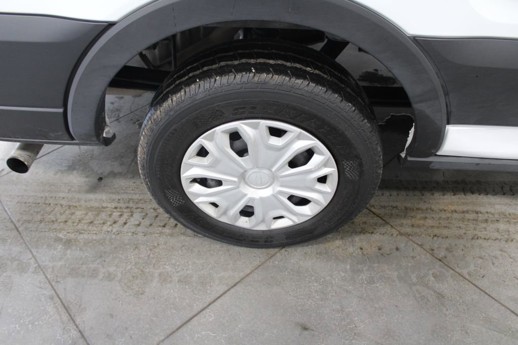 Used 2023 Ford Transit 350 XLT image 57