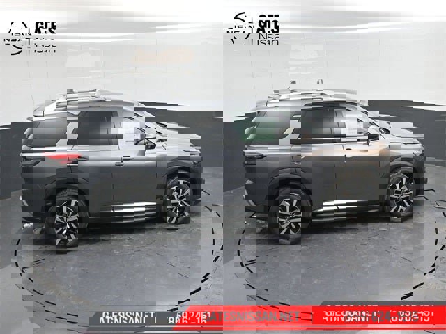 New 2025 Nissan Pathfinder Platinum image 42