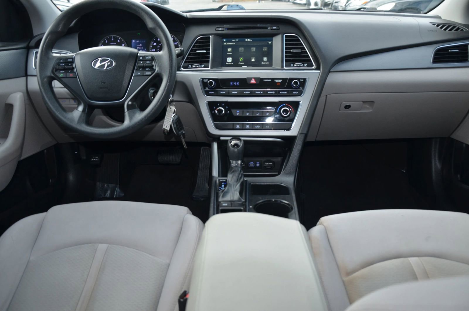 Used 2016 Hyundai Sonata SE w/ Cargo Package image 37