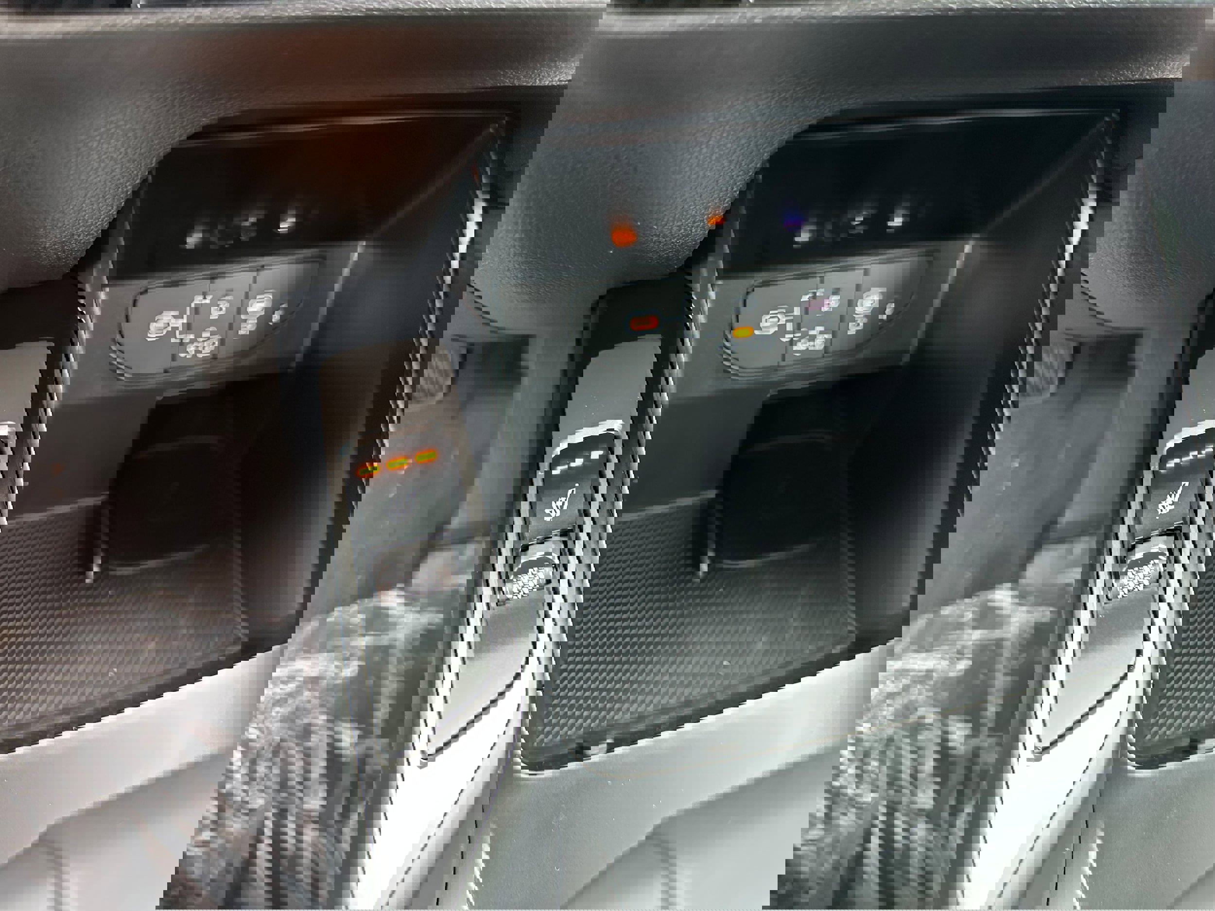 New 2026 Kia Sorento S image 42