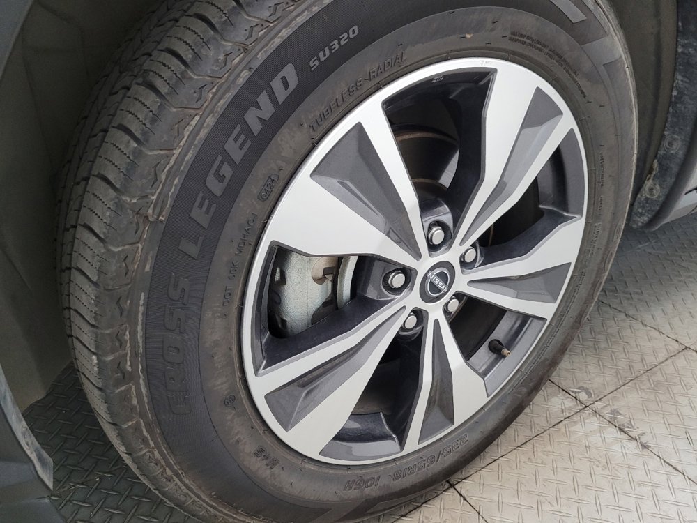 Used 2023 Nissan Murano SV image 31