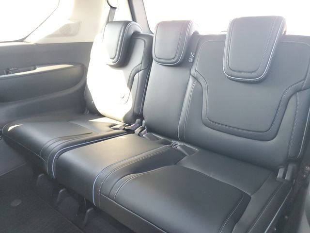 New 2026 INFINITI QX80 Luxe w/ Cargo Package image 16