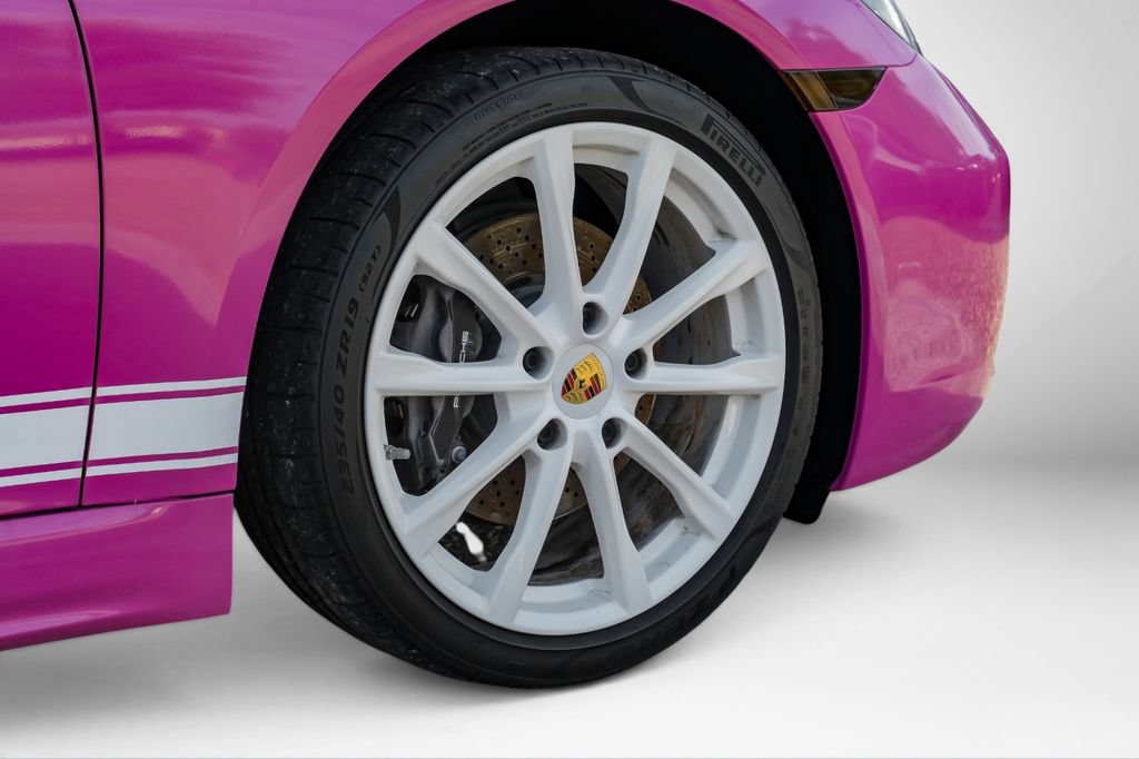 Used 2022 Porsche 718 Cayman RWD image 61