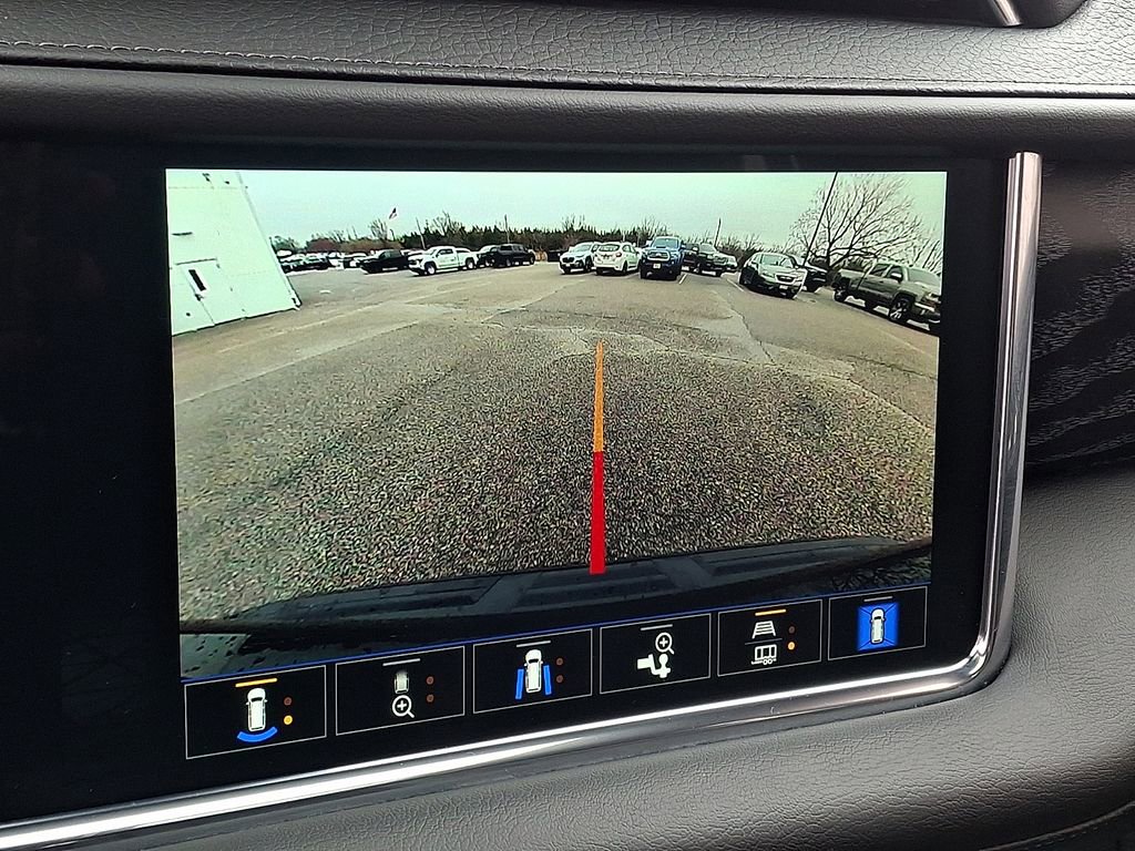 Used 2023 GMC Yukon Denali image 4