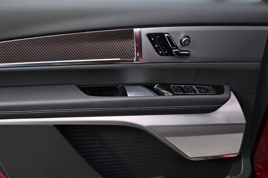 New 2026 Cadillac Vistiq Sport image 23