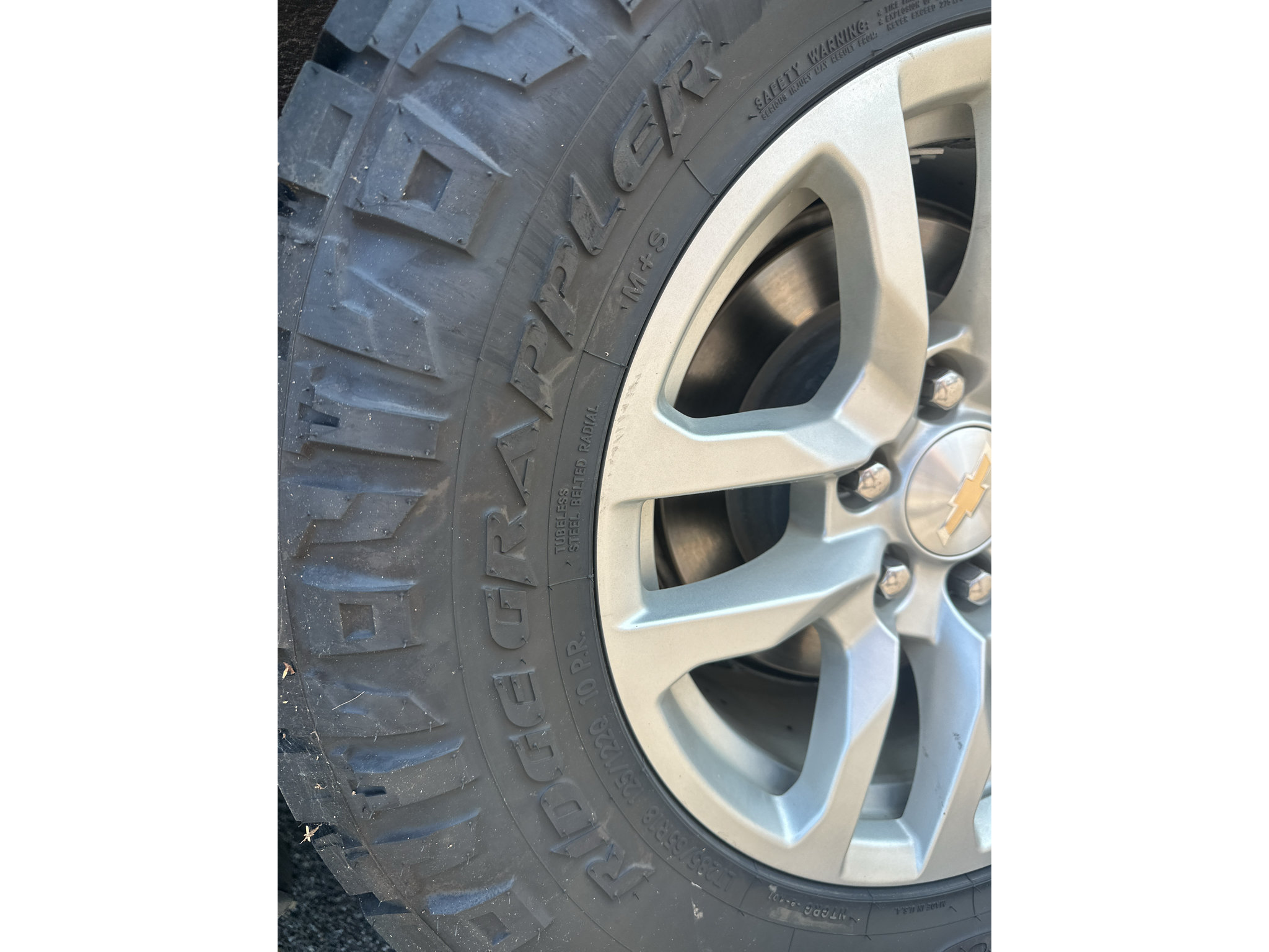 Used 2024 Chevrolet Tahoe LT AWD/4WD image 11