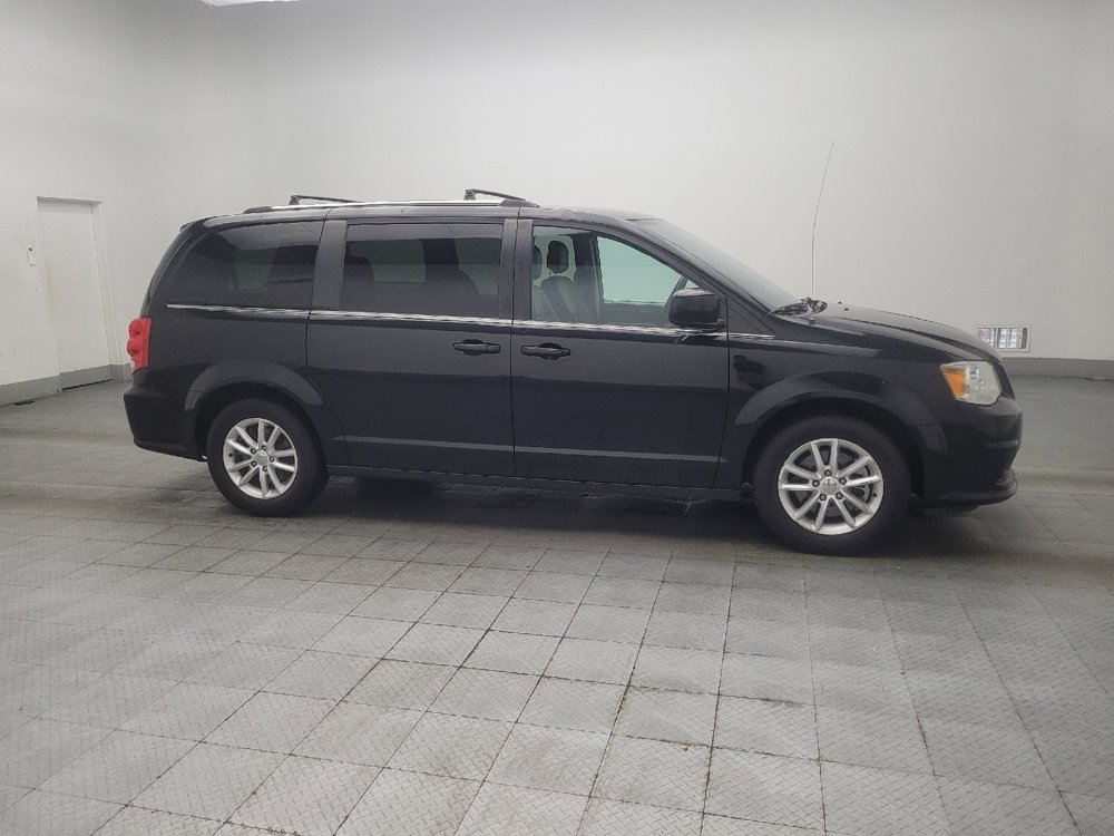 Used 2019 Dodge Grand Caravan SXT FWD image 11