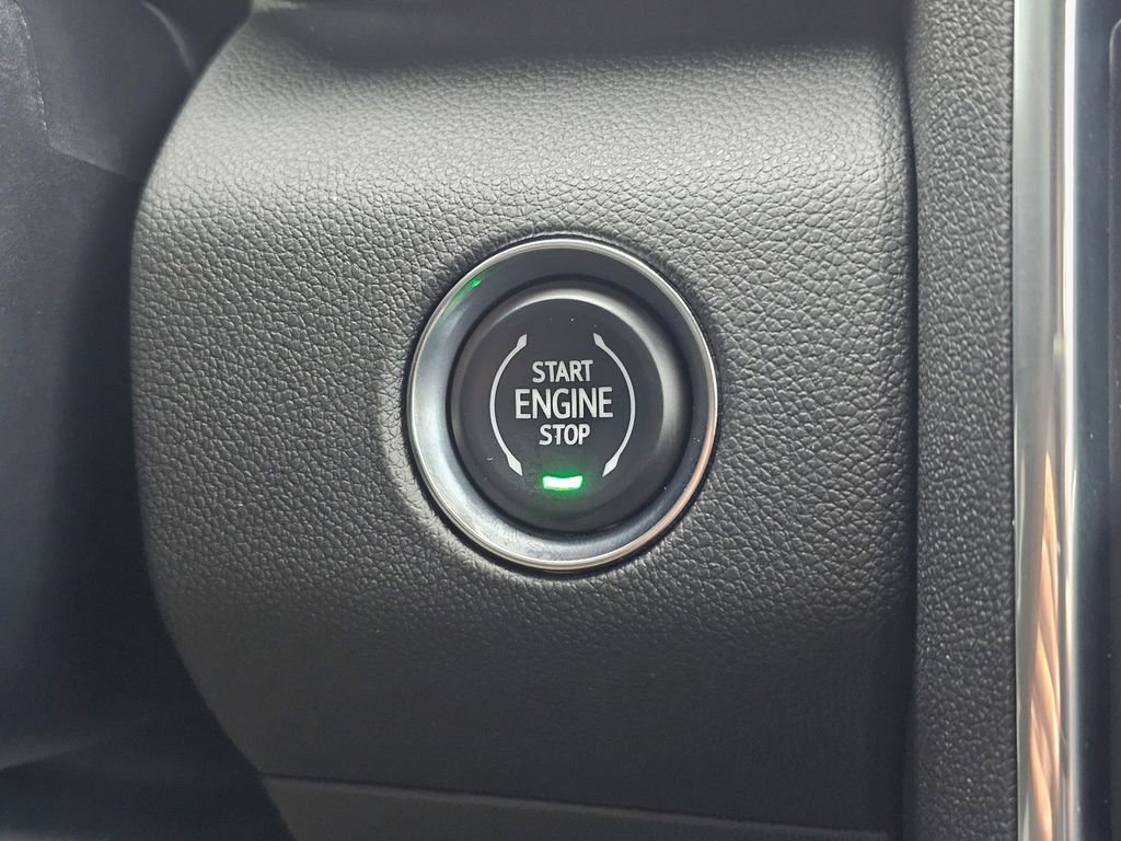 Used 2026 GMC Acadia Elevation w/ Black Edition image 35