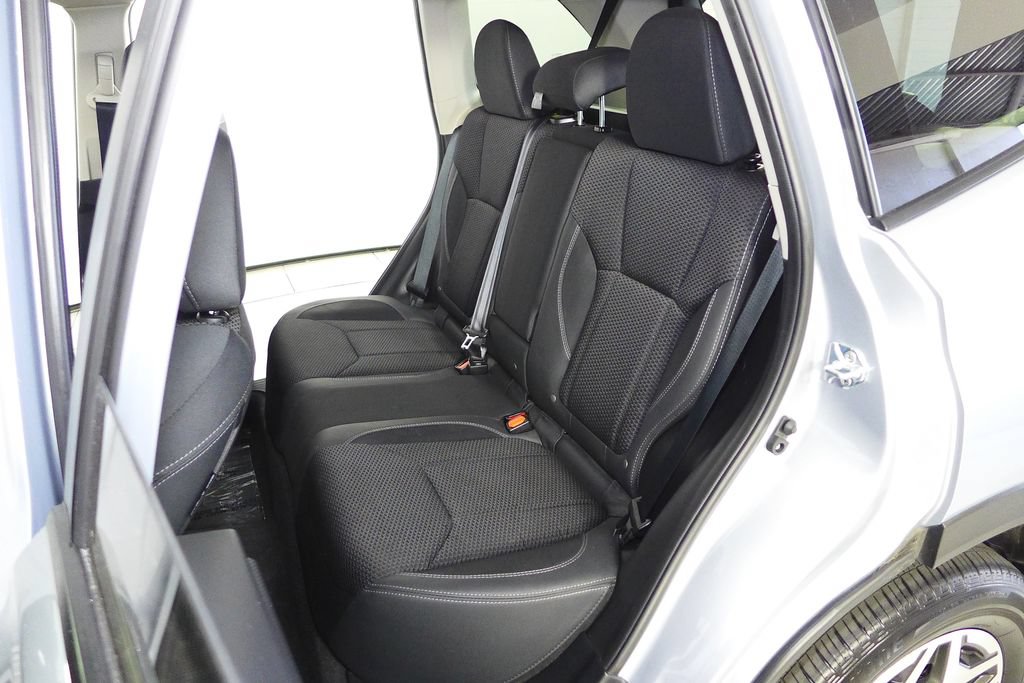 Certified 2024 Subaru Forester Premium AWD/4WD image 21