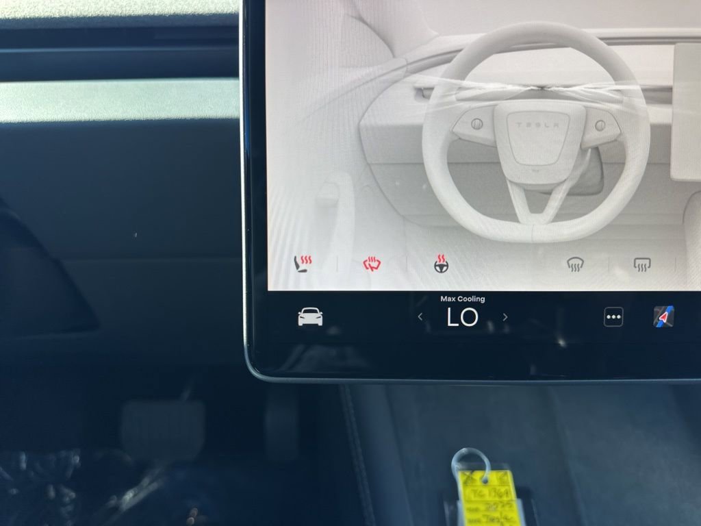 Used 2025 Tesla Model 3 Long Range image 23