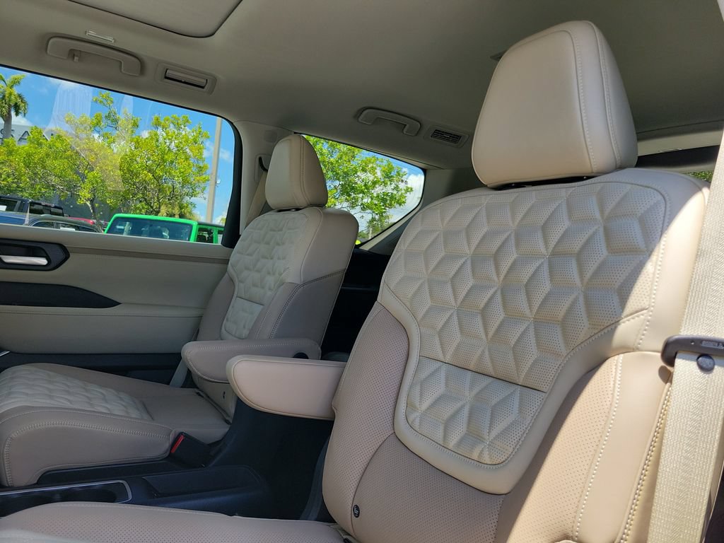 New 2026 Nissan Armada Platinum Reserve AWD/4WD image 14