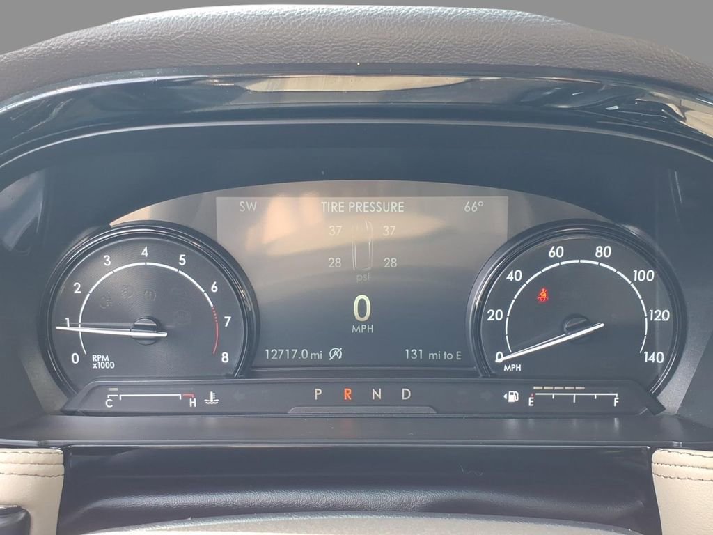 Used 2022 Lincoln Corsair FWD w/ Premium Package image 29