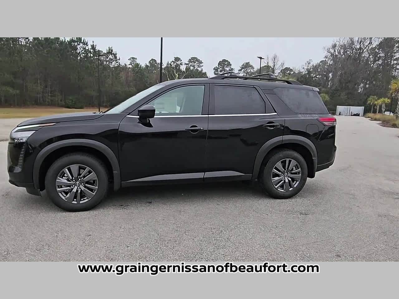 New 2026 Nissan Pathfinder SV FWD image 25