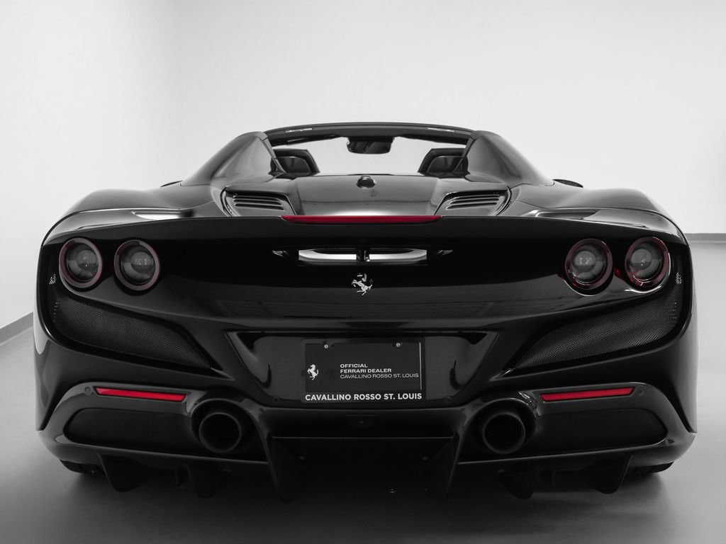 Certified 2021 Ferrari F8 Tributo RWD image 40