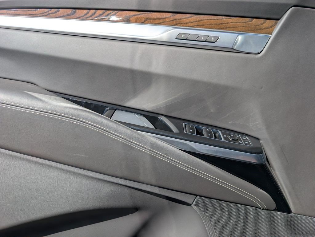 Certified 2026 Cadillac Escalade ESV Platinum Sport w/ LPO, ONYX Package AWD/4WD image 16