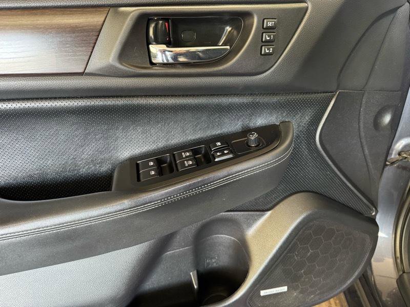 Used 2015 Subaru Legacy 2.5i Limited image 13