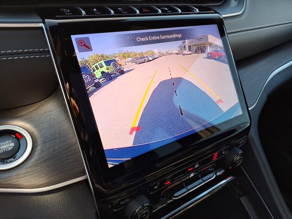 New 2025 Jeep Grand Cherokee Limited image 19