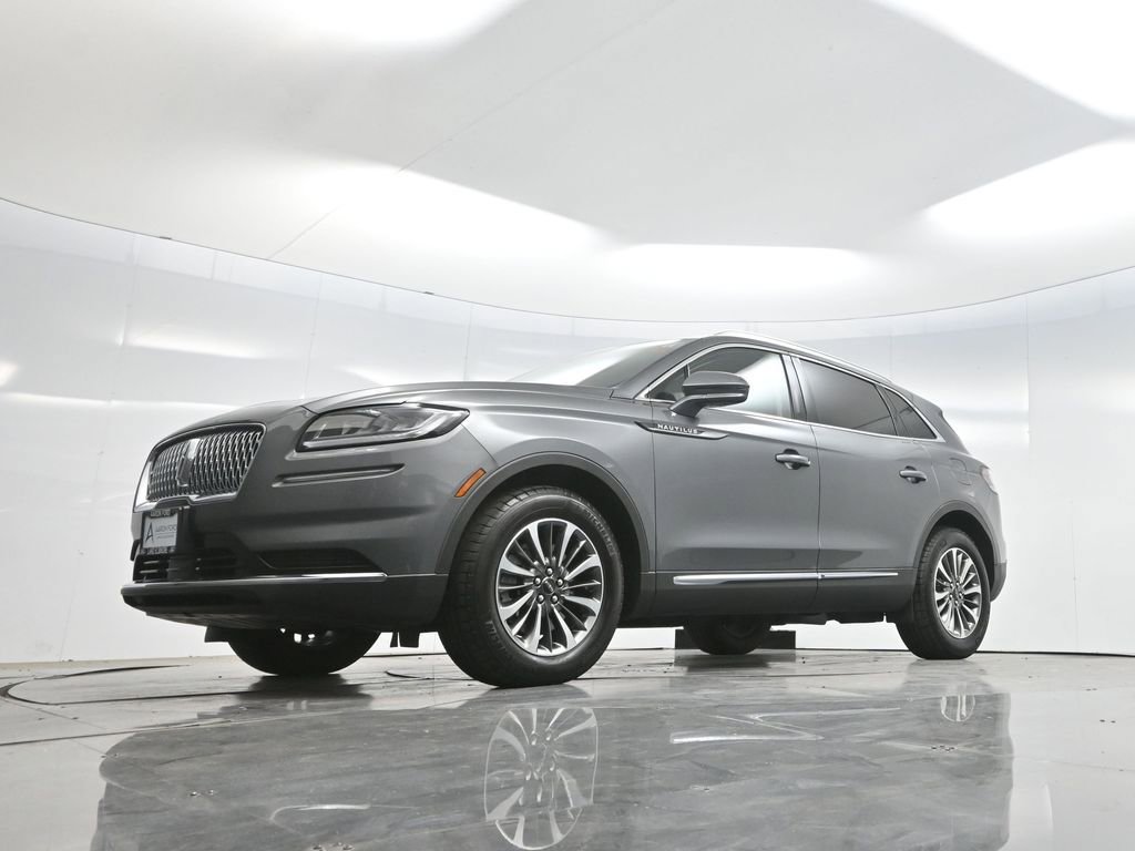 Used 2023 Lincoln Nautilus FWD w/ Premium Package image 56