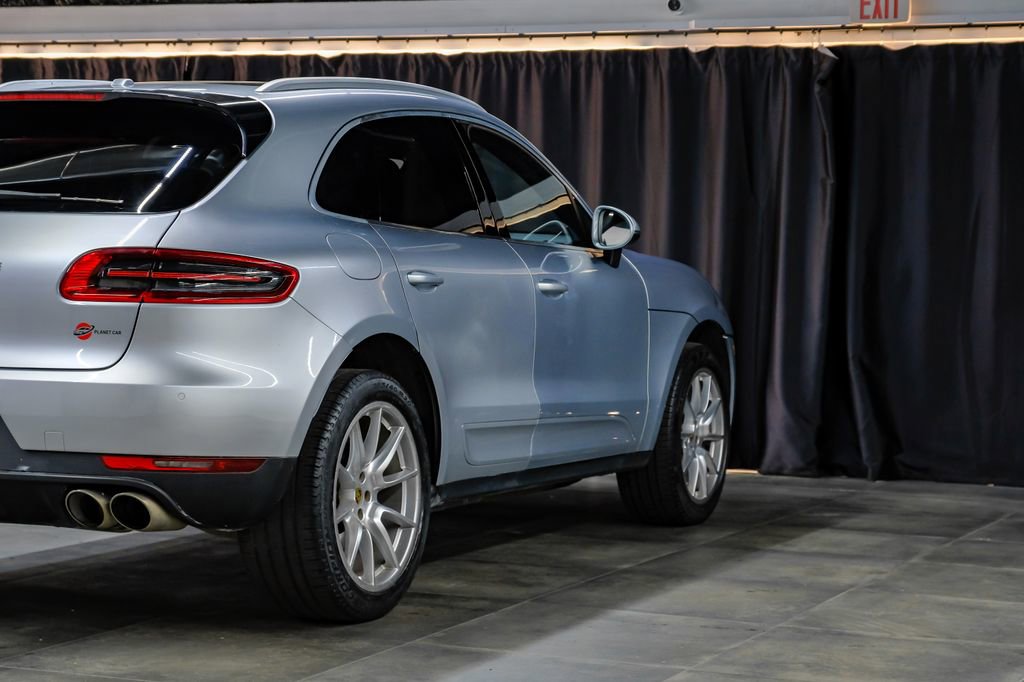 Used 2017 Porsche Macan S image 13
