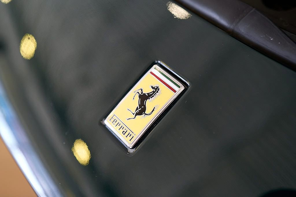 Used 2021 Ferrari Roma image 40