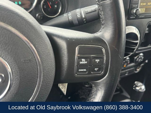 Used 2015 Jeep Wrangler Unlimited Sahara w/ Connectivity Group image 35