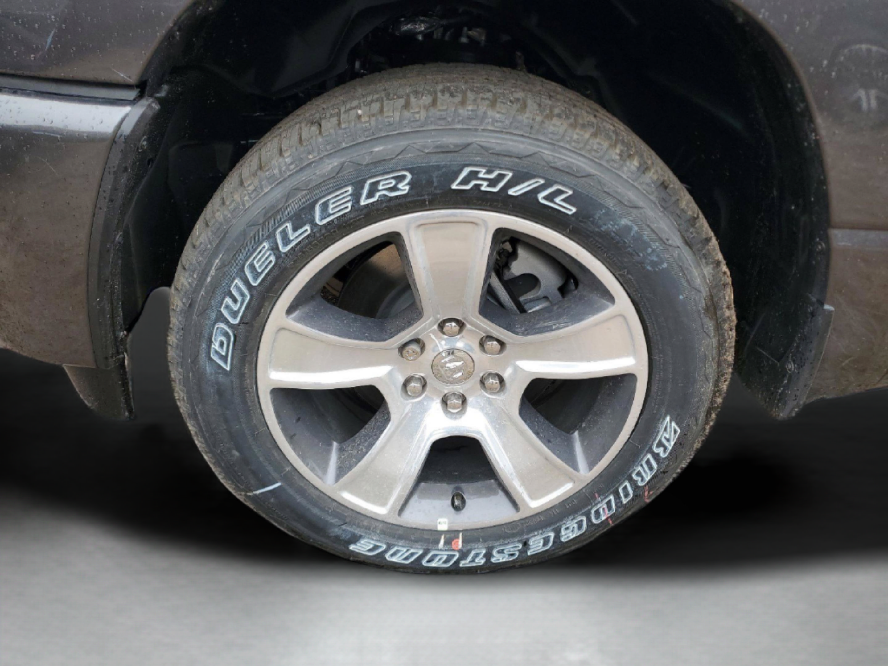 Certified 2026 RAM 1500 Express RWD image 32