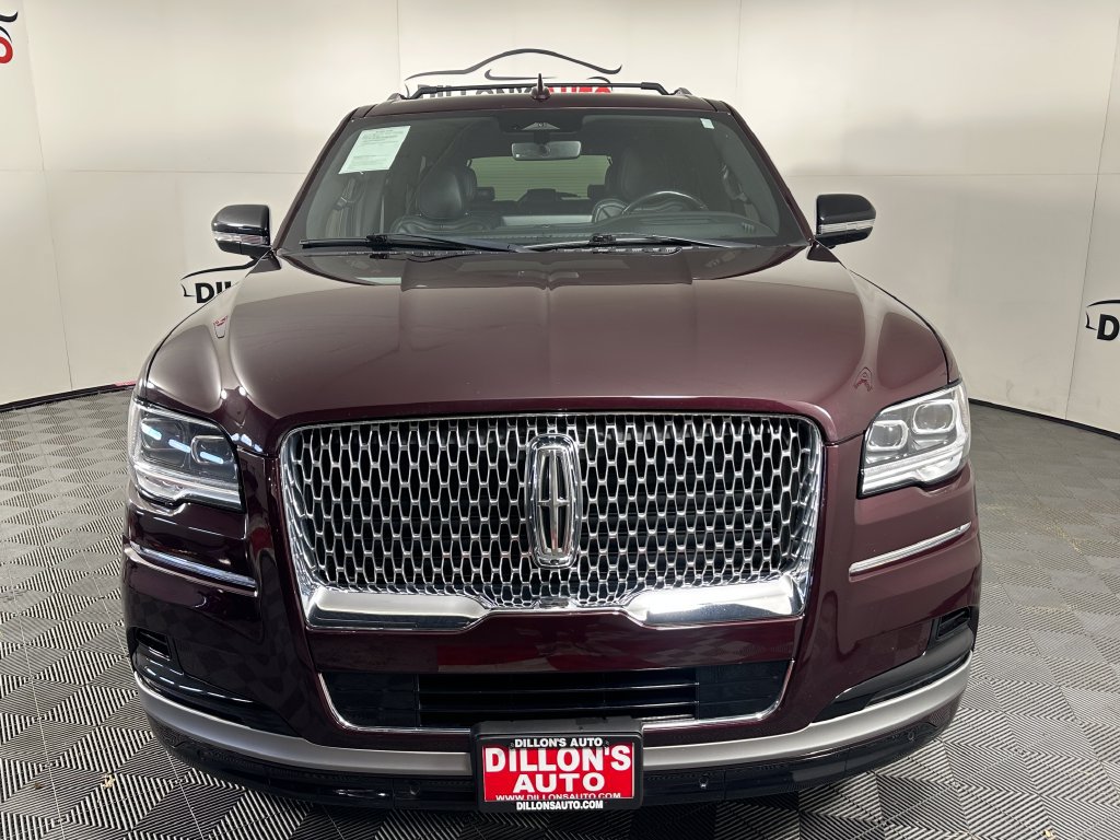 Used 2024 Lincoln Navigator L Reserve AWD/4WD image 12