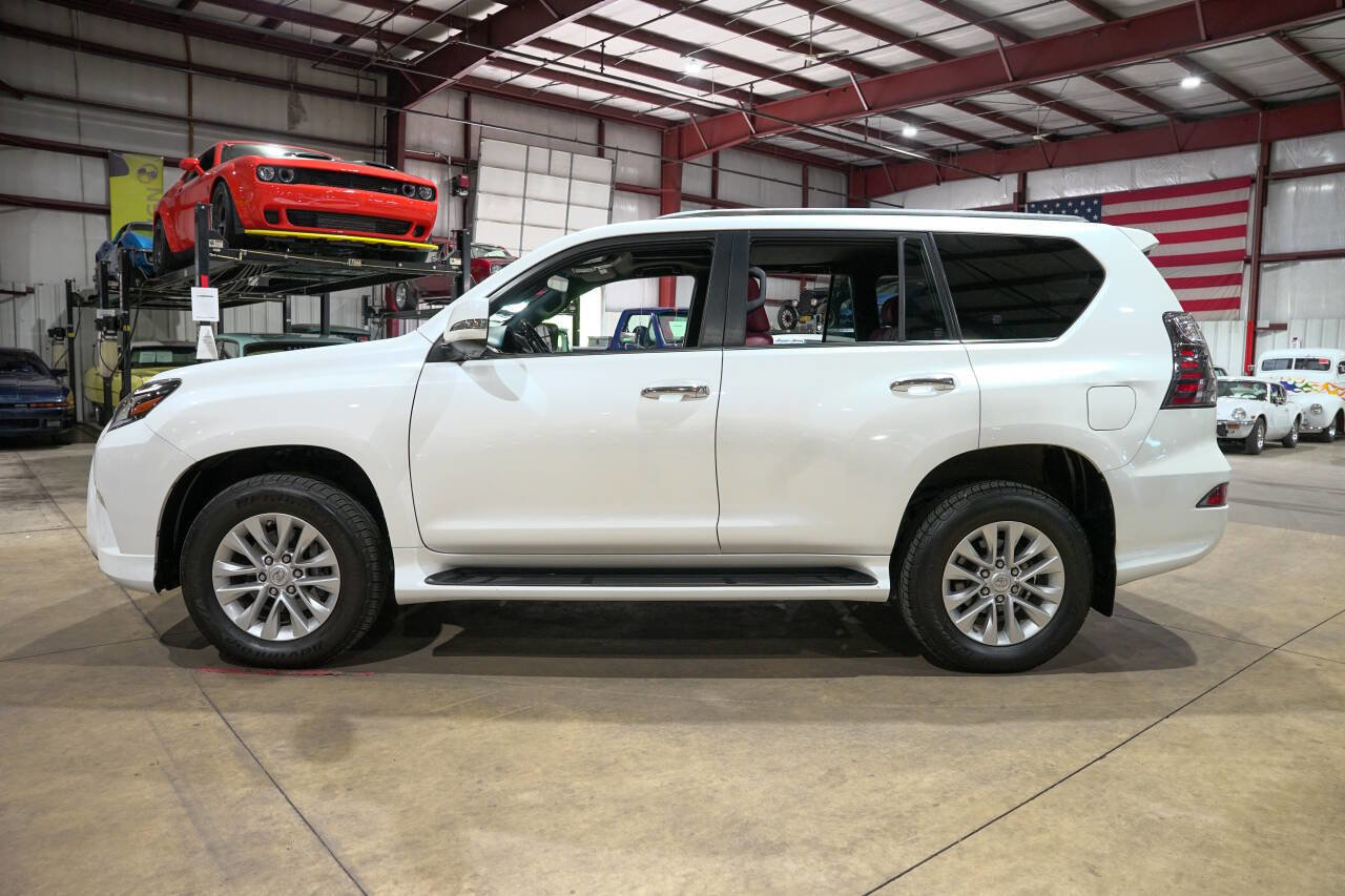 Used 2021 Lexus GX 460 Premium w/ Premium Package AWD/4WD image 4