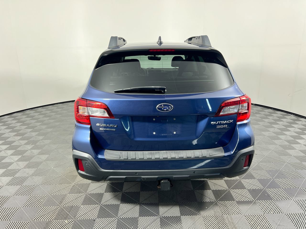 Used 2019 Subaru Outback 3.6R Limited image 4