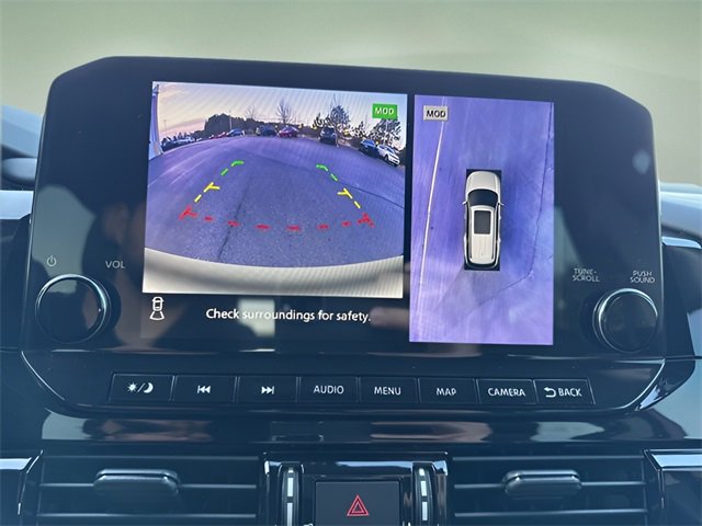 Used 2023 Nissan Pathfinder SL image 34