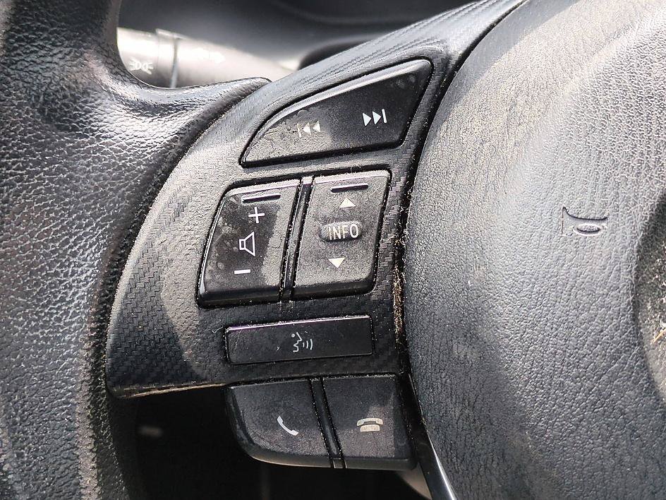 Used 2016 MAZDA MAZDA3 i Sport w/ Preferred Equipment Package FWD image 16