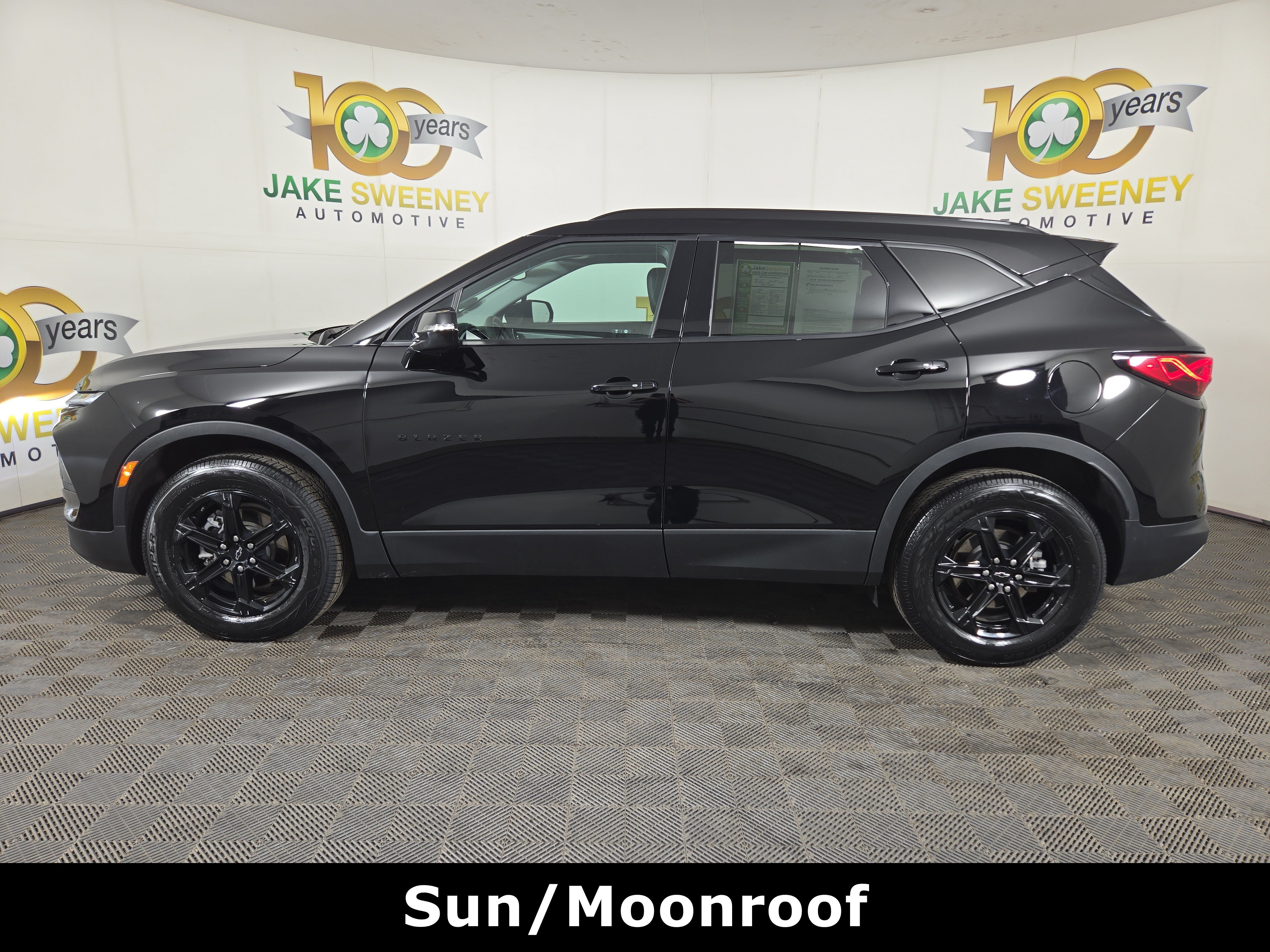 Certified 2023 Chevrolet Blazer LT w/ Midnight/Sport Edition AWD/4WD image 4