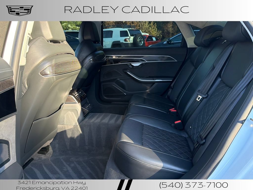 Used 2022 Audi S8 w/ S8 Comfort Plus Package AWD/4WD image 11