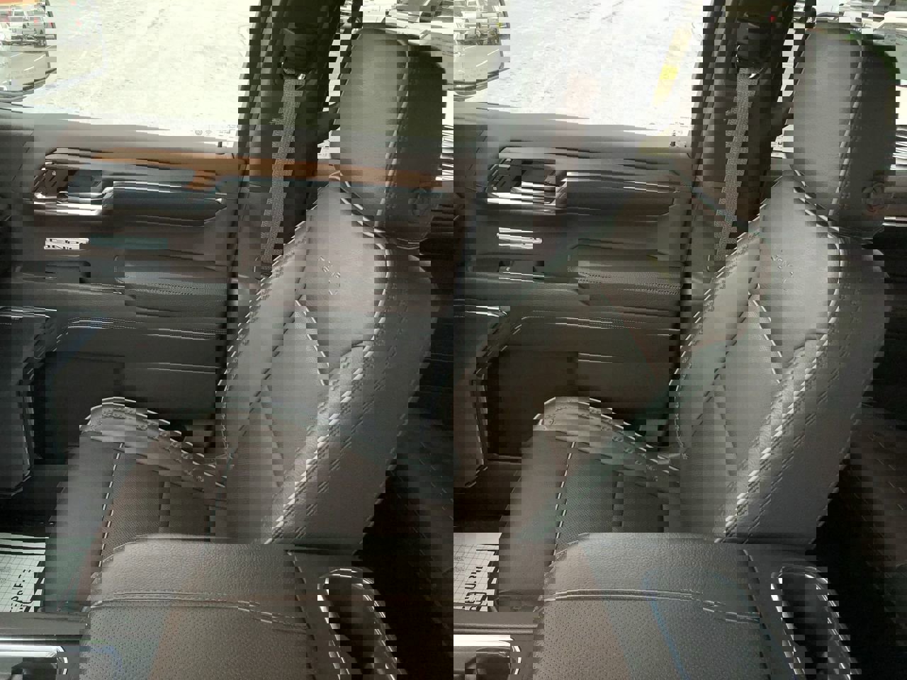 Used 2023 GMC Sierra 1500 Denali w/ Denali Reserve Package image 23