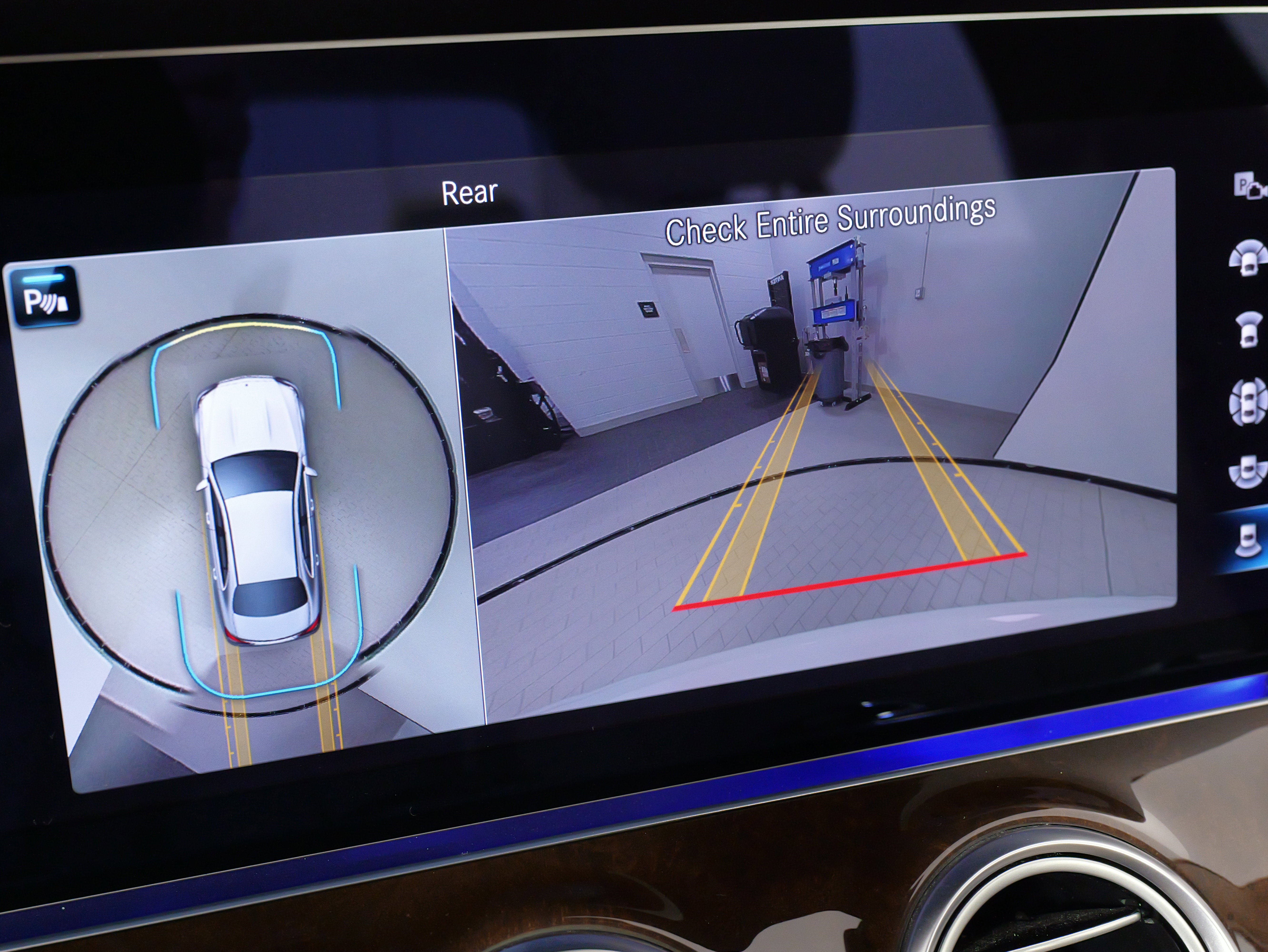 Used 2021 Mercedes-Benz E 350 4MATIC Sedan w/ Premium Package image 52