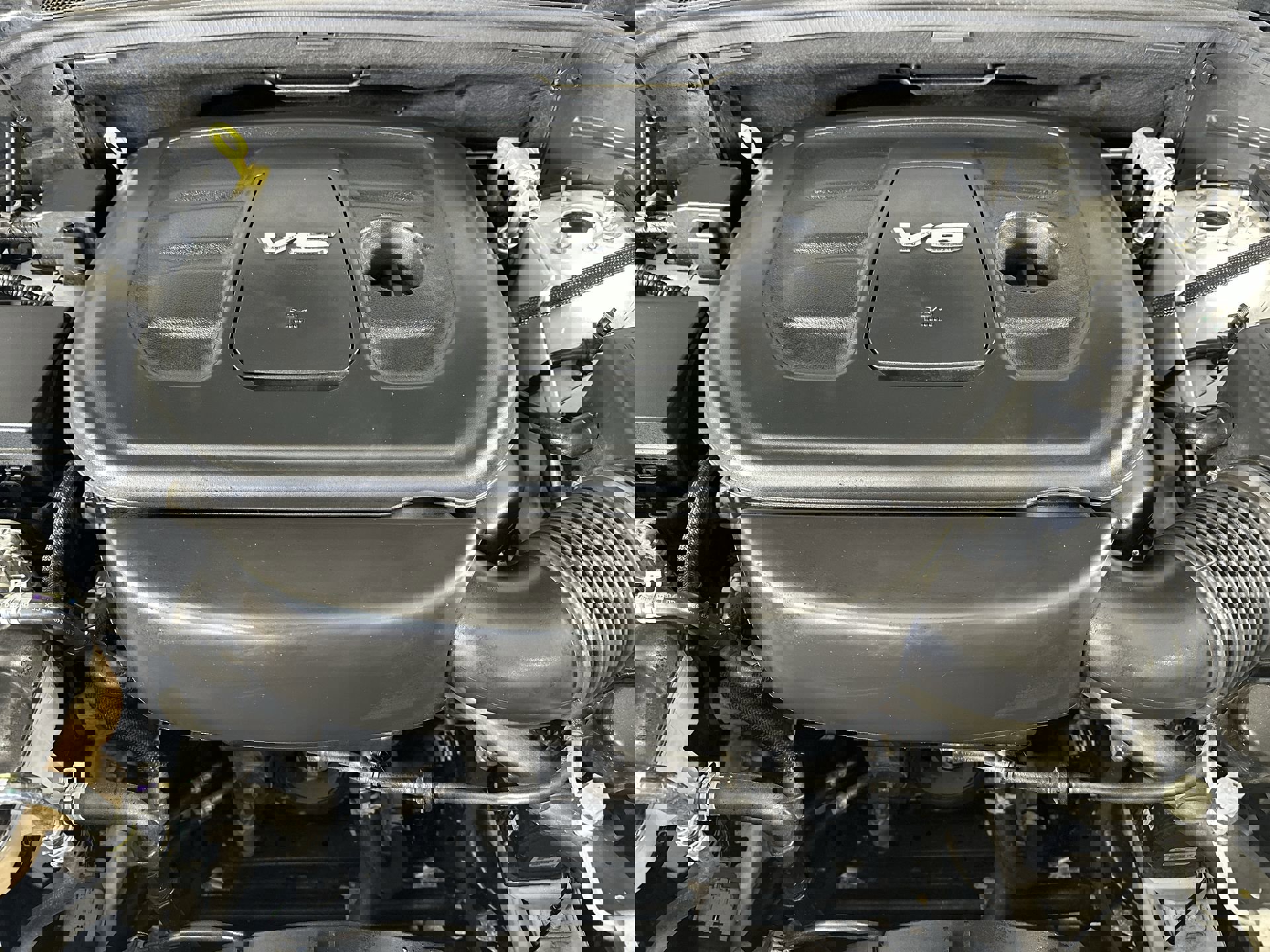 Used 2018 Jeep Grand Cherokee Limited image 32