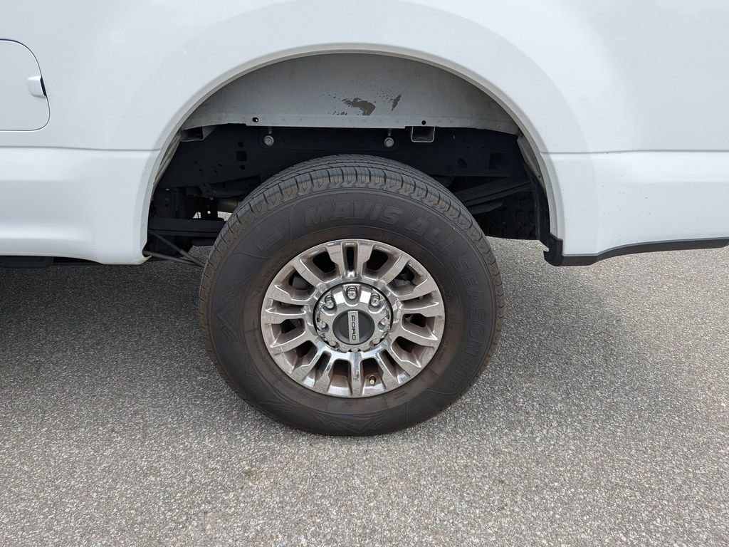 Used 2021 Ford F250 XLT w/ XLT Premium Package AWD/4WD image 30