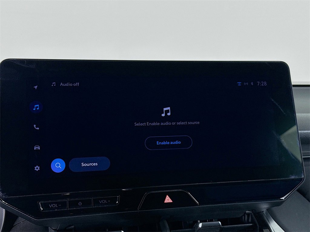 Used 2023 Toyota Venza Nightshade image 14