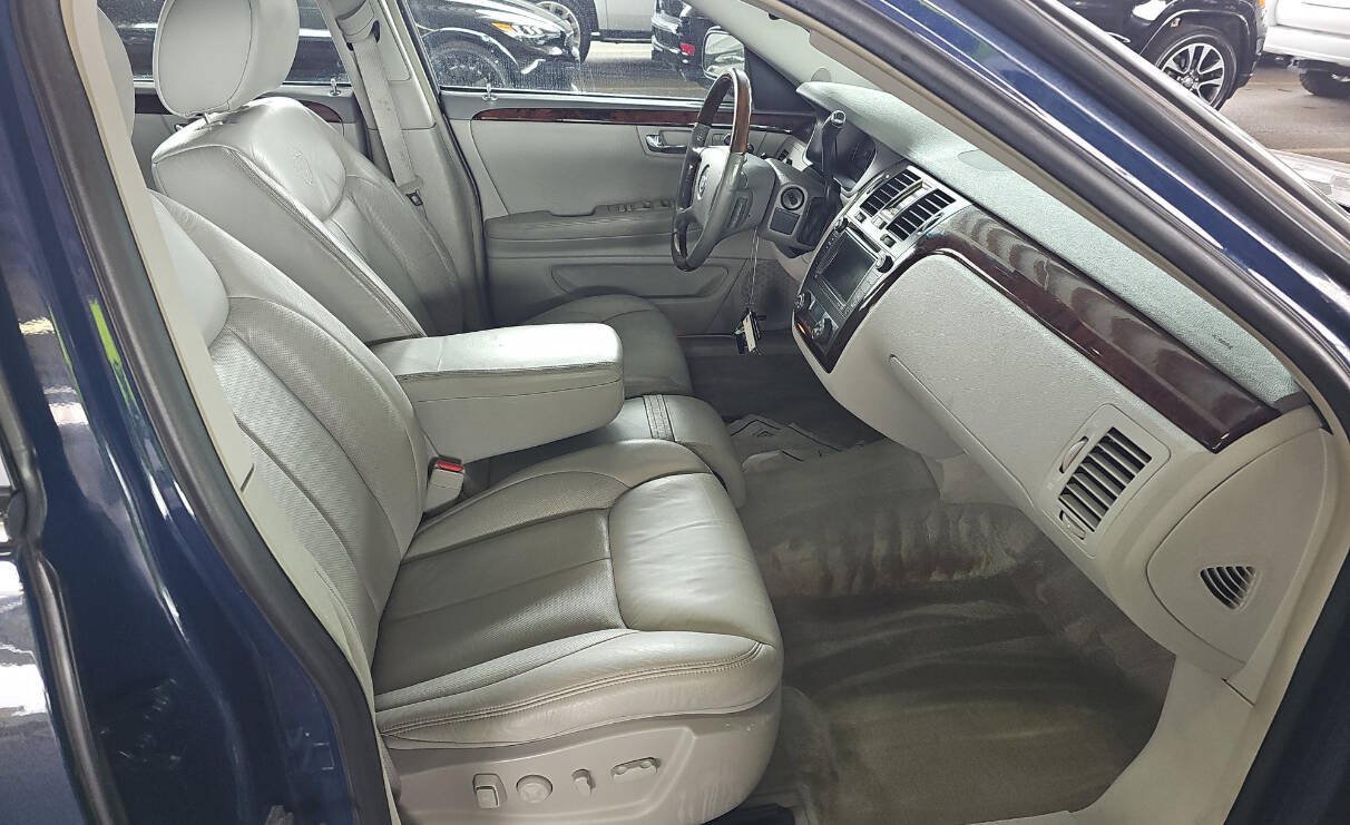 Used 2009 Cadillac DTS FWD image 13