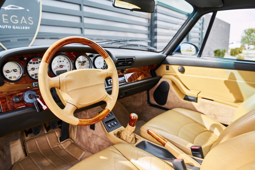 Used 1997 Porsche 911 Turbo image 2