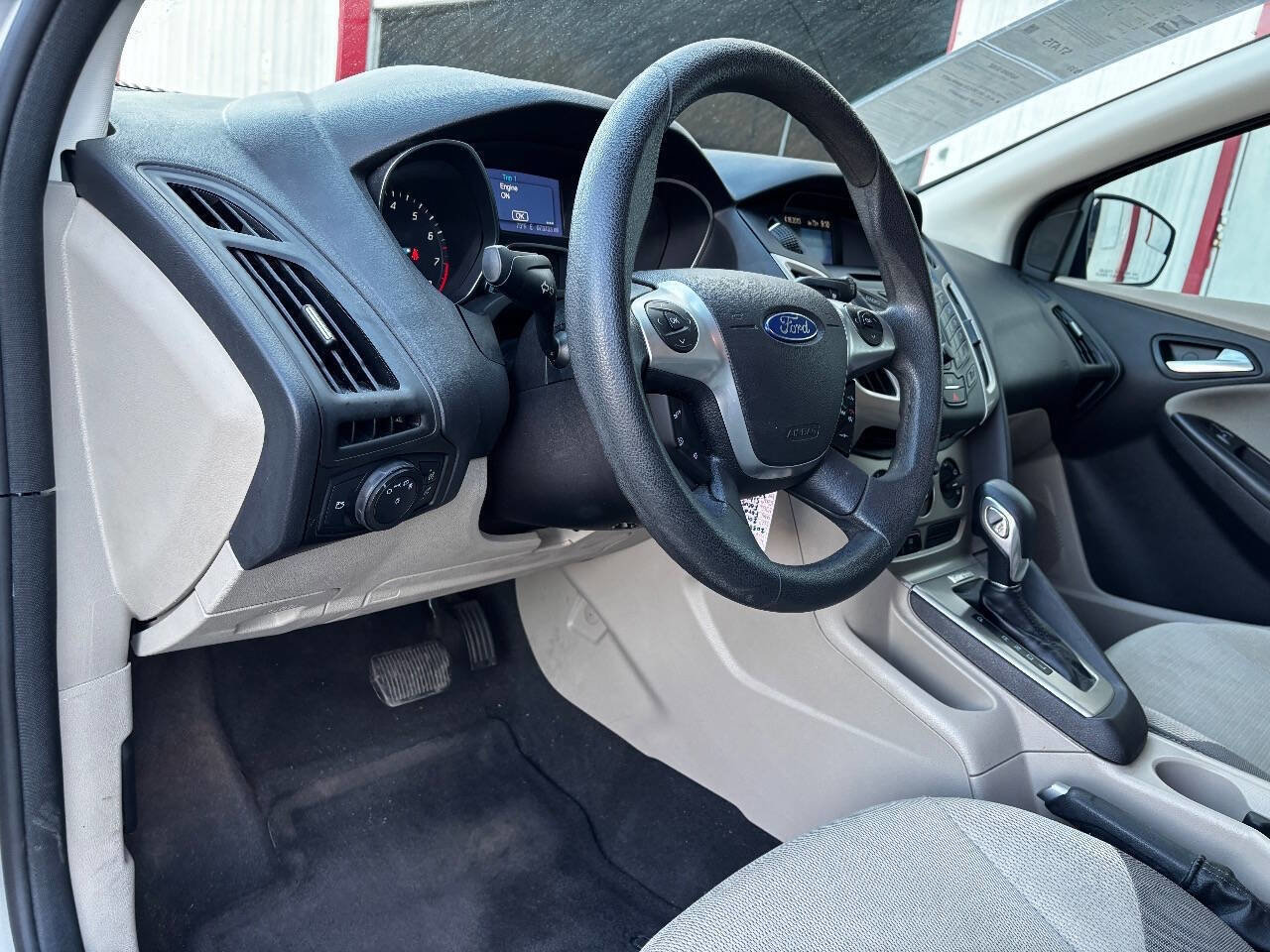Used 2013 Ford Focus SE image 41
