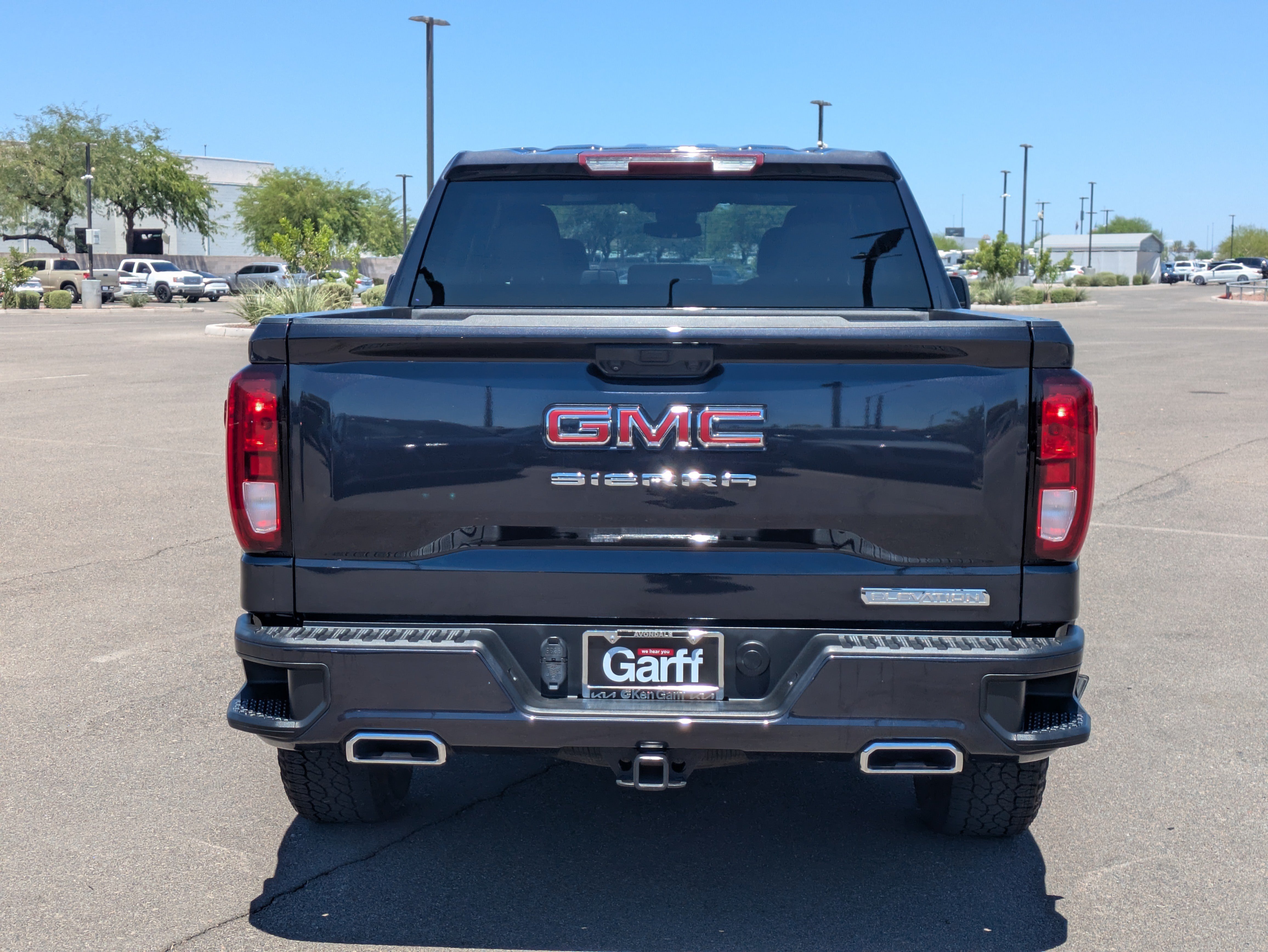 Used 2023 GMC Sierra 1500 Elevation AWD/4WD image 4