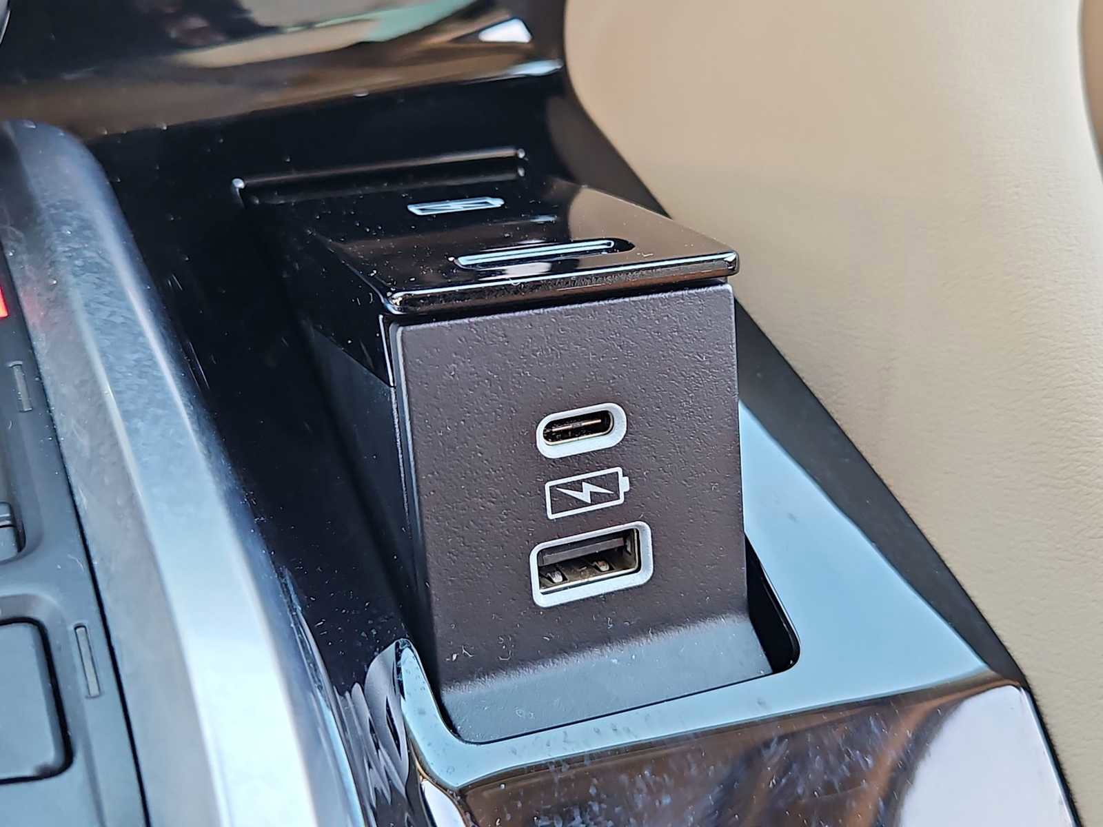 Used 2023 Acura MDX FWD w/ Technology Package image 32