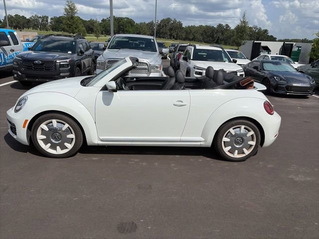 Used 2019 Volkswagen Beetle 2.0T Final Edition SEL FWD image 6