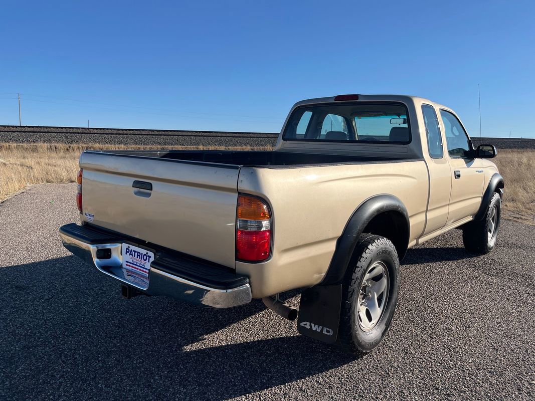 Used 2003 Toyota Tacoma 4x4 Xtracab V6 image 5