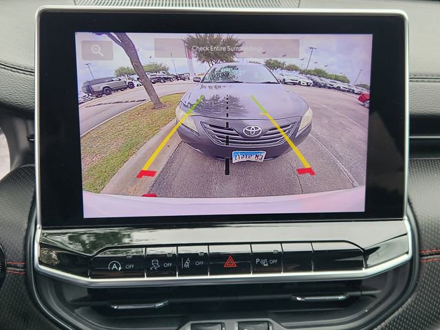 Used 2024 Jeep Compass Trailhawk image 14