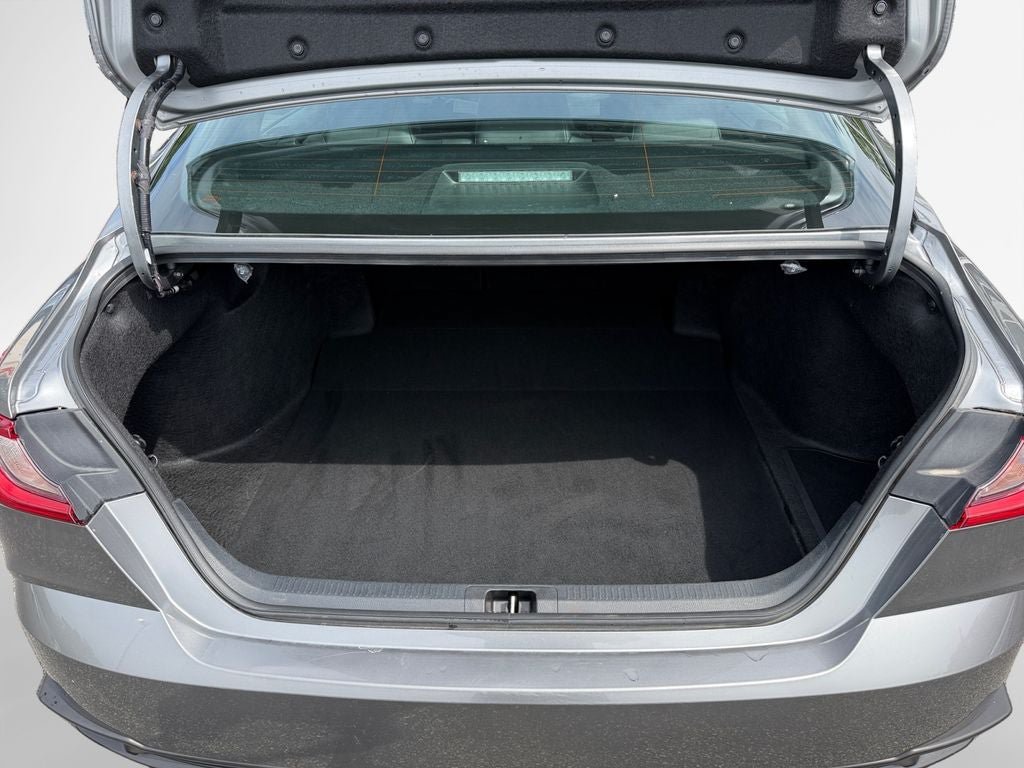 Certified 2025 Toyota Camry SE FWD image 24